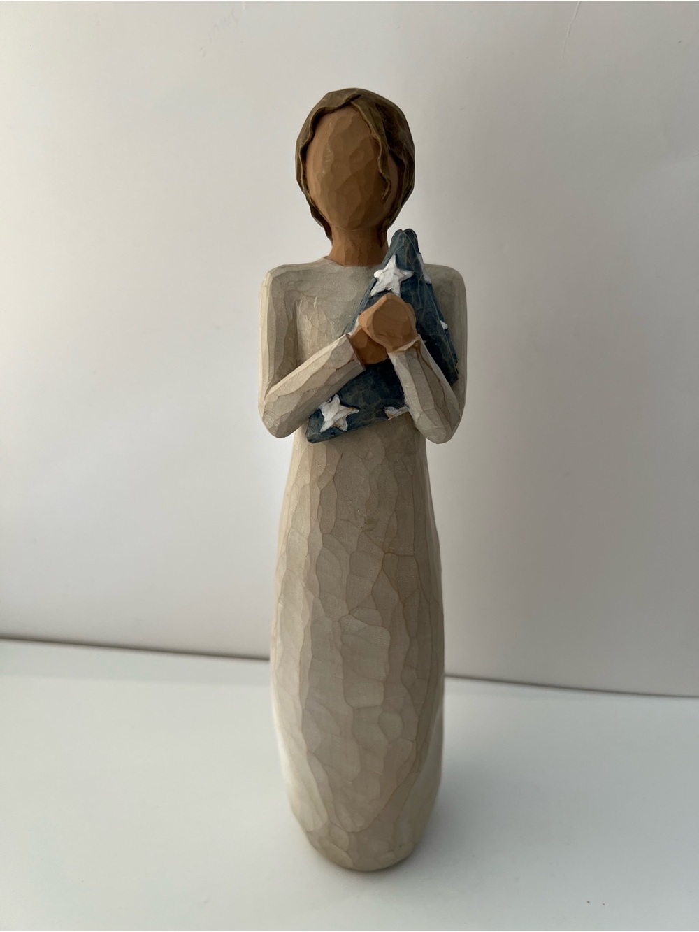 Willow Tree Beige Figurine HERO ~ Holding Blue Star-Patterned Flag